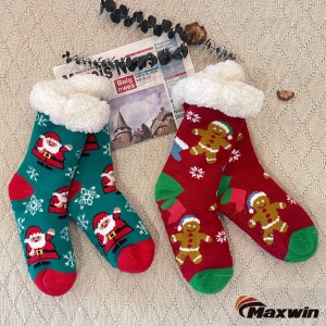Božične ženske mehke nogavice z Božičkom in medenjakom
