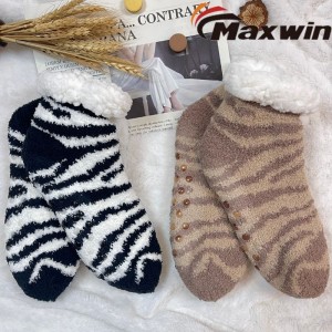 Șosete de iarnă pentru femei, super calde, confortabile, cu papuci, cu model zebră