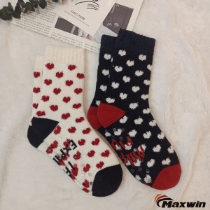 Winter Women's Warm Heart Pattern Thermo Non-skid Thick Socks with Eyelash Cuff