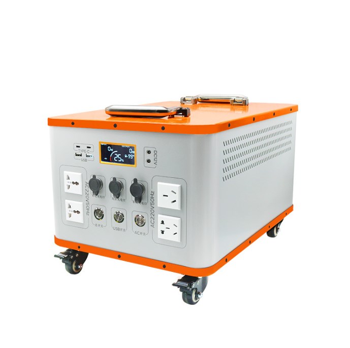 Zawodyň gönüden-göni üpjünçiligi DK3000-4000W AC220V DC5-24V Çybyk guty görnüşli ykjam energiýa saklaýjy litiý batareýasyny göçme generator
