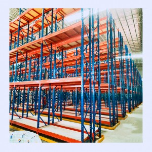 Heavy duty forklift selective pallet storage racking