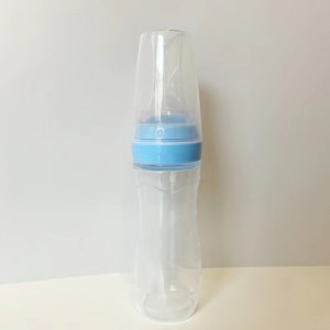 Botol pangan pelengkap bayi