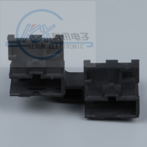 K6 CONNECTOR MG634873-5