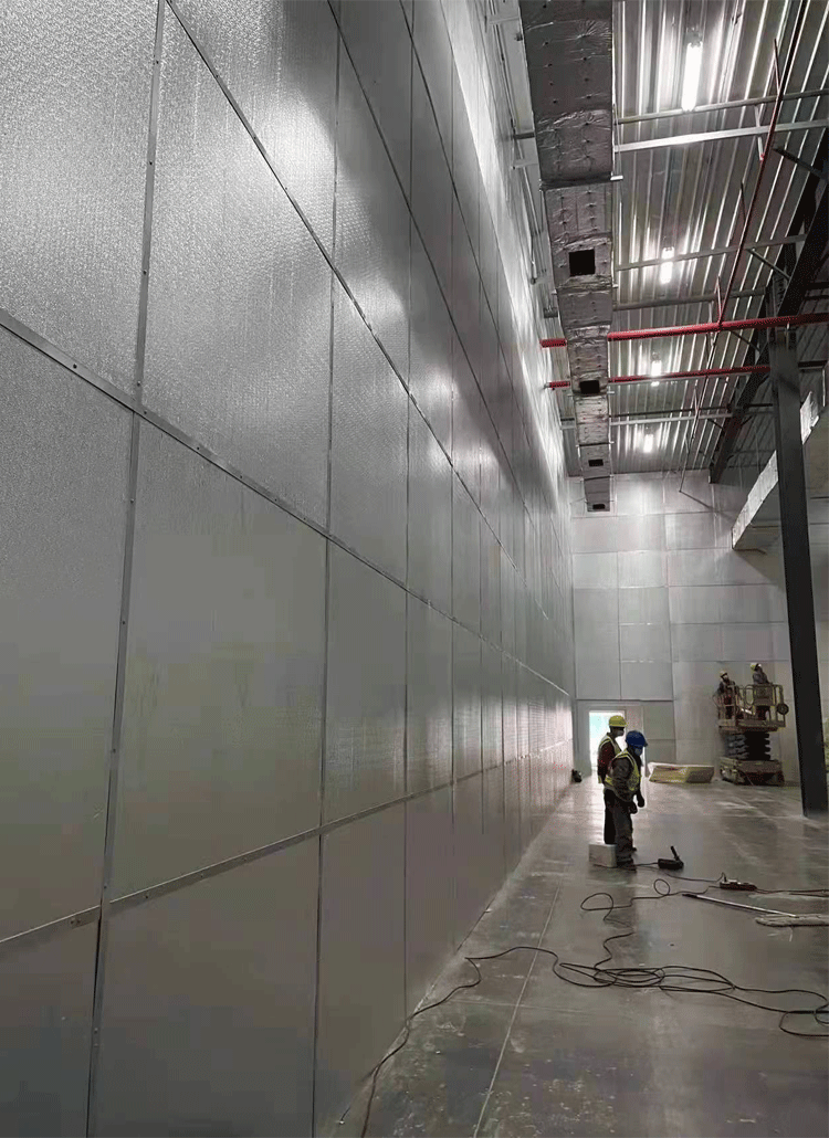 Aluminum foil phenolic insulation board