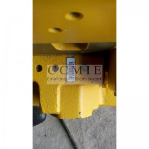 Komatsu excavator PC240-8 main valve assembly 723-46-23203