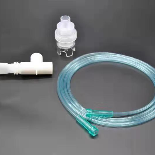 Jednorazová medicínska PVC kyslíková maska ​​s rozprašovačom s hadičkou