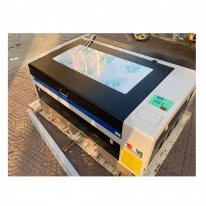 Pequeña máquina portátil de grabado de corte por láser de CO2 de acrílico de madera