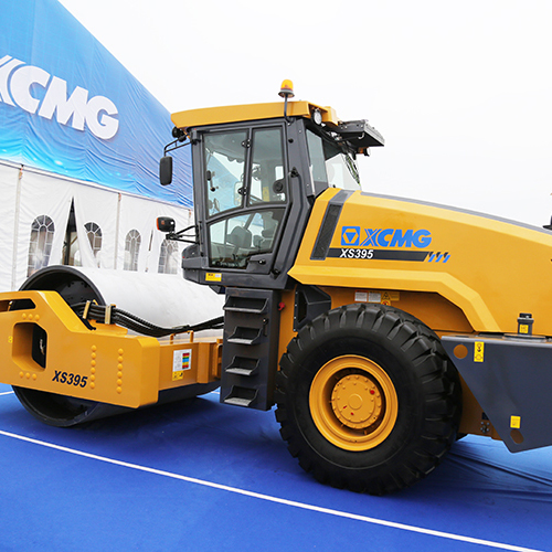 XCMG  39 ton XS395 Full Hydraulic Single Drum Vibratory Road Roller Compactor