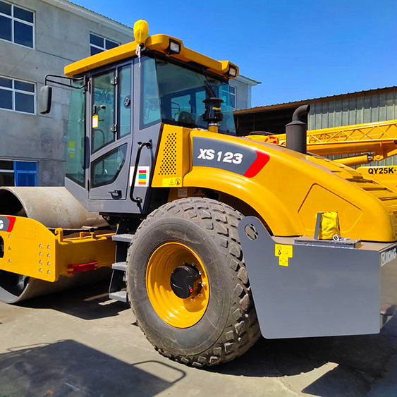 XCMG 12 ton XS123H new vibratory road roller compactor machine