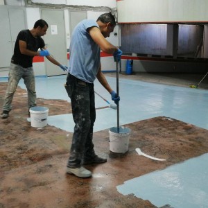 Epoxy-Floor-Intermediate-Paint-4