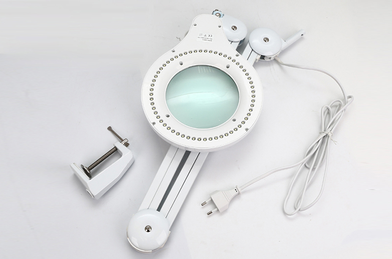 Light folding desktop Magnifier Magnifying Lamp 03