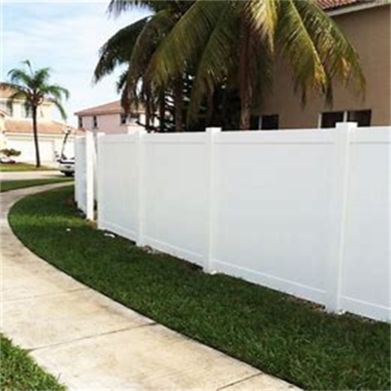 19mm square tube with reinforce PVC fence Featured Image