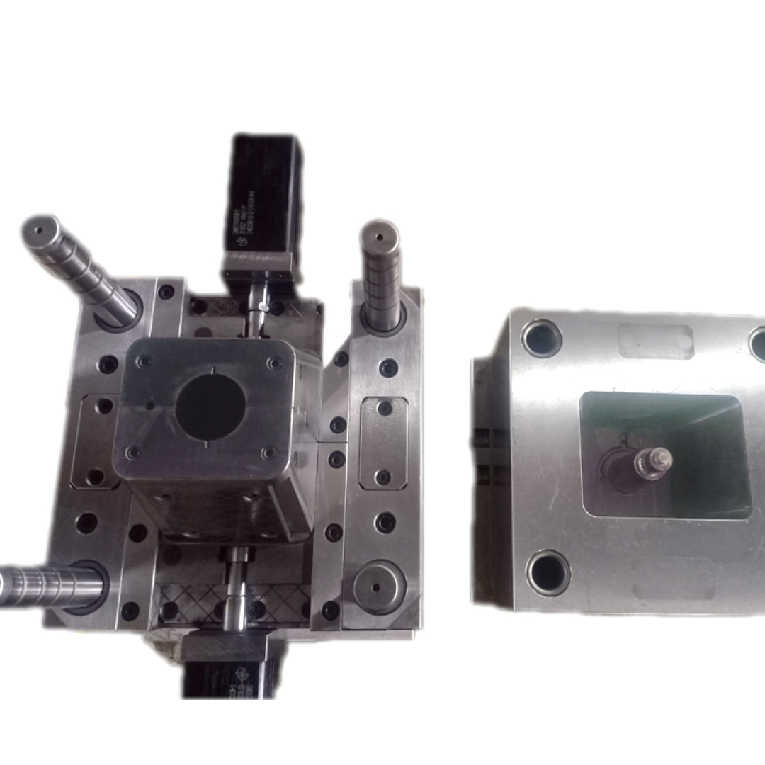 PA6 Black Mirror Polish Of Electronic Plastic Injection Mold