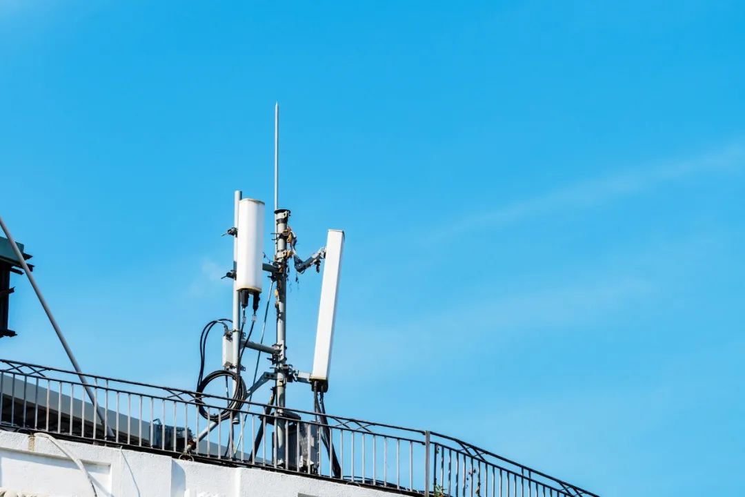 Pengetahuan Asas Antena dan Pengenalan kepada Lebih 40 antena (Bahagian 2)