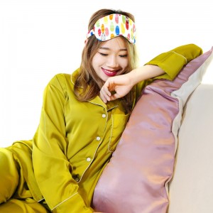 Kulay ng custom na logo na 100% silk mulberry pajama