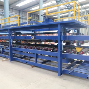 China Factory EPS Sandwich Panel Press Cutting Roll Forming Machine sa China