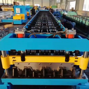 Mașină de fabricare a podelei pentru acoperișuri metalice Mașină de formare a rulourilor de podele galvanizate