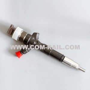 Original Denso Fuel Injector 095000-7031 23670-30140 សម្រាប់ HILUX