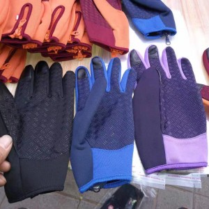 Wear-resistant non-slip sports gloves