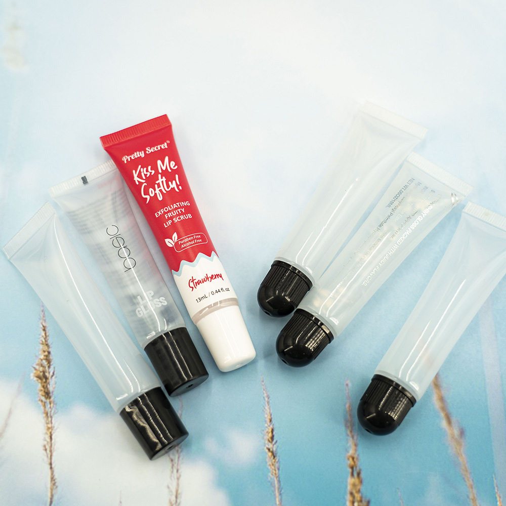 Emballage cosmétique en plastique d'impression couleur de logo en gros personnalisé PE Squeeze Soft Lip Gloss Tube Baume à lèvres Conteneur