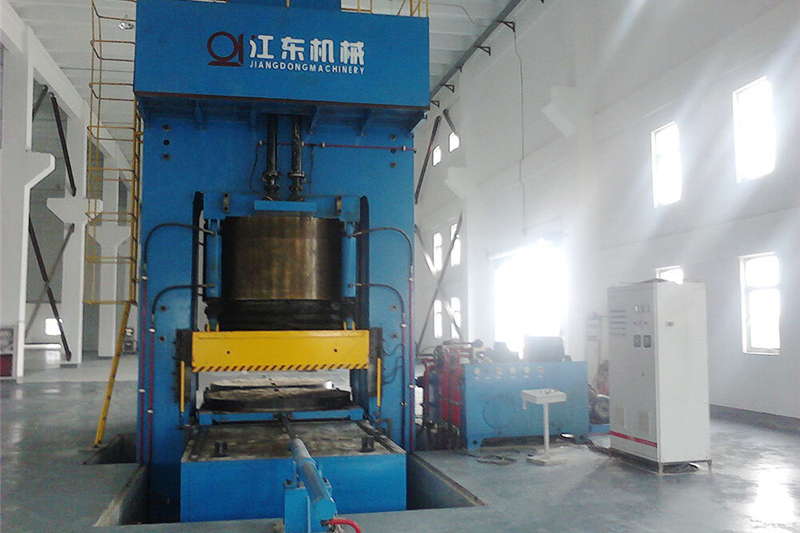 Abrasive and abrasive products hydraulic press and production line