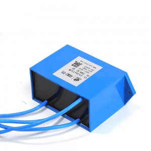 Пленочный конденсатор переменного тока высокого напряжения с проволочными выводами