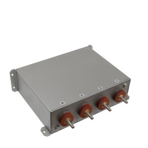 AC kondenzator niske induktivnosti za pogonske pretvarače vučnih motora velike snage