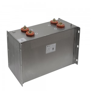 Zákazkové riešenie suchého kondenzátora pre koľajovú trakciu 3000VDC