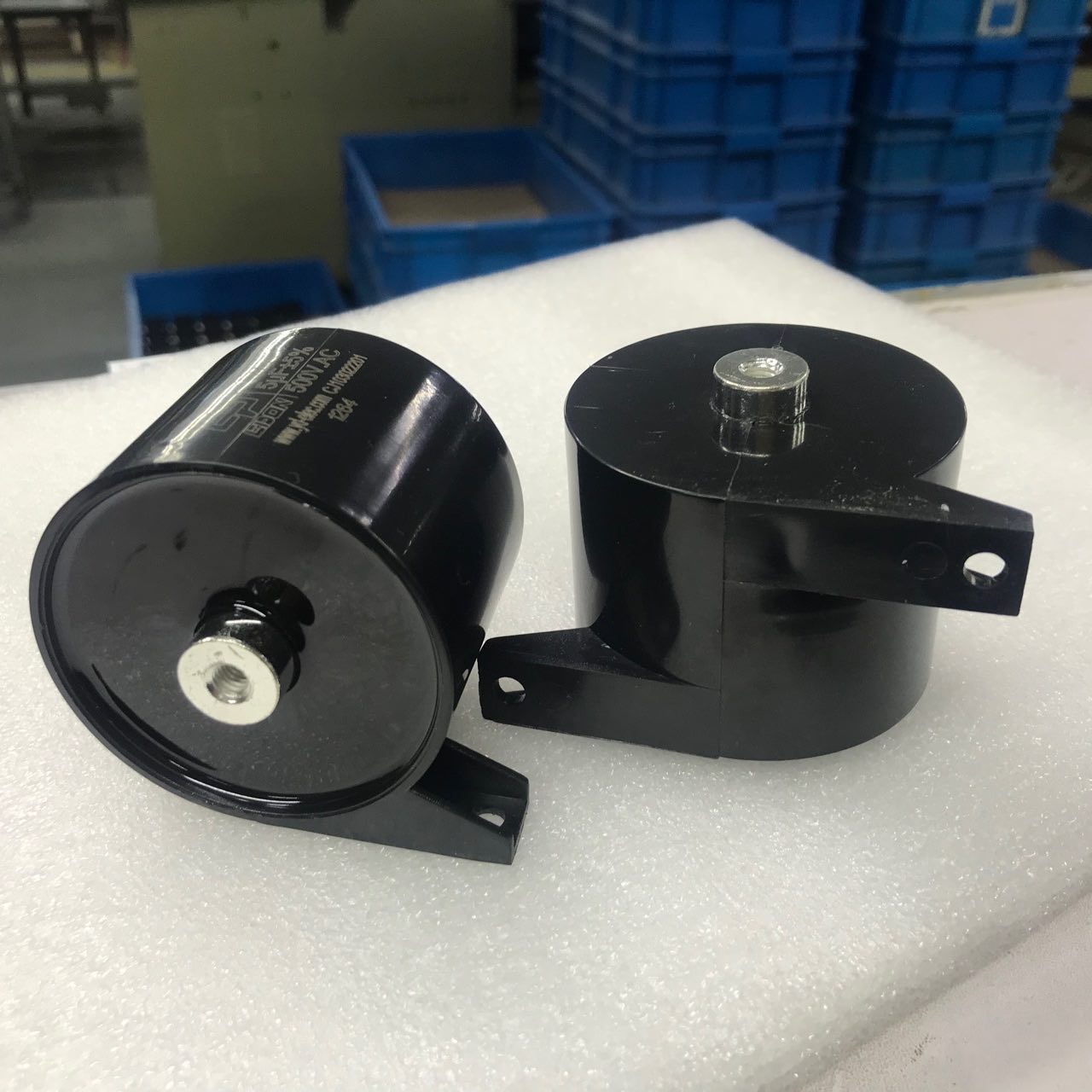 Manufactur standard Medium Frequency Furnace Resonant Capacitor - Metalized Film Capacitor Designed for Defibrillator (RMJ-PC) – CRE