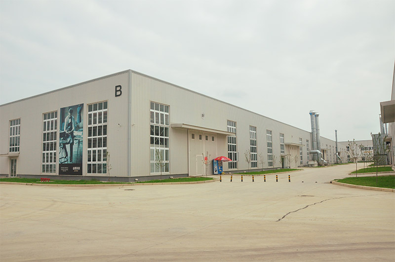 továreň (5)