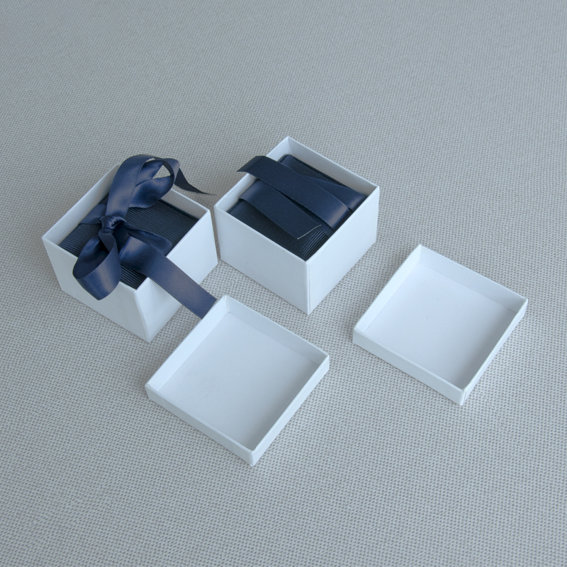 Prilagođeno pakiranje nakita Festivalska poklon kutija Kutija za pakiranje neba i zemlje Istaknuta slika