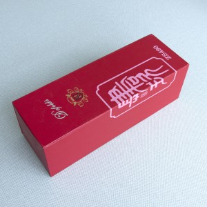 Benotzerdefinéiert magnetesch ausklappbar Wäinverpackungsbox