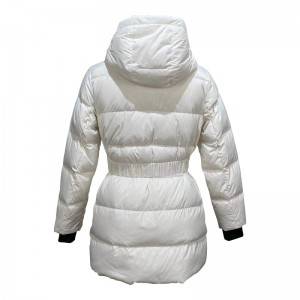 Kapucnis puffer hosszú téli női kabát derékövvel