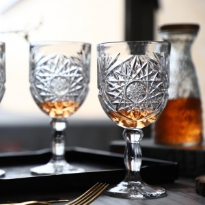 Octagonal pateni embossed crystal waini girazi vintage wedding glassware