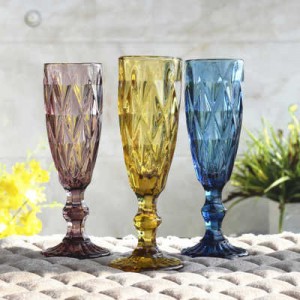 លក់ដុំកែវស្រាសំប៉ាញពណ៌ពេជ្រ galss color goblet glassware