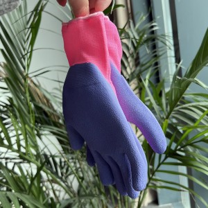 Best-Selling China 15g dyed pink nylon liner, Foam Latex Gloves Grip Protective Work Glove Factory Supplied