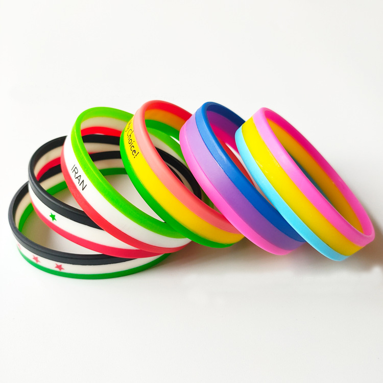 How to choose the appropriate hardness for custom silicone bracelet processing?