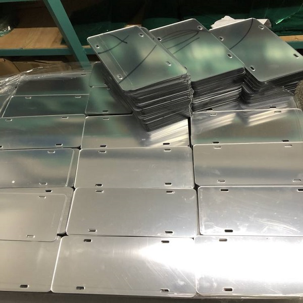 Productieproces voor acrylspiegels - van DHUA, een fabrikant van acryl