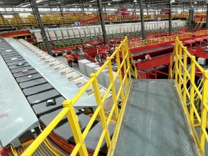 Automated Cross Belt Sorting Solution