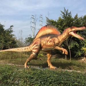 Animatronični modeli jurskih dinozavrov z visoko emulacijo v naravni velikosti