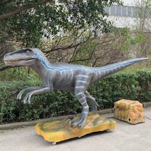 Vlastné modely dinosaurov Velociraptor