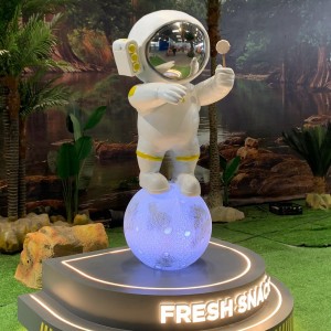 Sikat na Sculpture of Life Size na Animatronic Astronaut Model (CP-37)