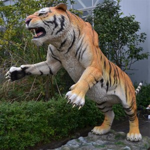 Zoo modeli dobavljajo animatronske izdelke za živali