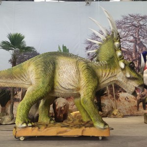 Model Styracosaurus Deinosor mewn Dylunio Animatronig Artiffisial Vivid