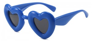 Dámské nafukovací brýle se silným rámem ve tvaru srdce