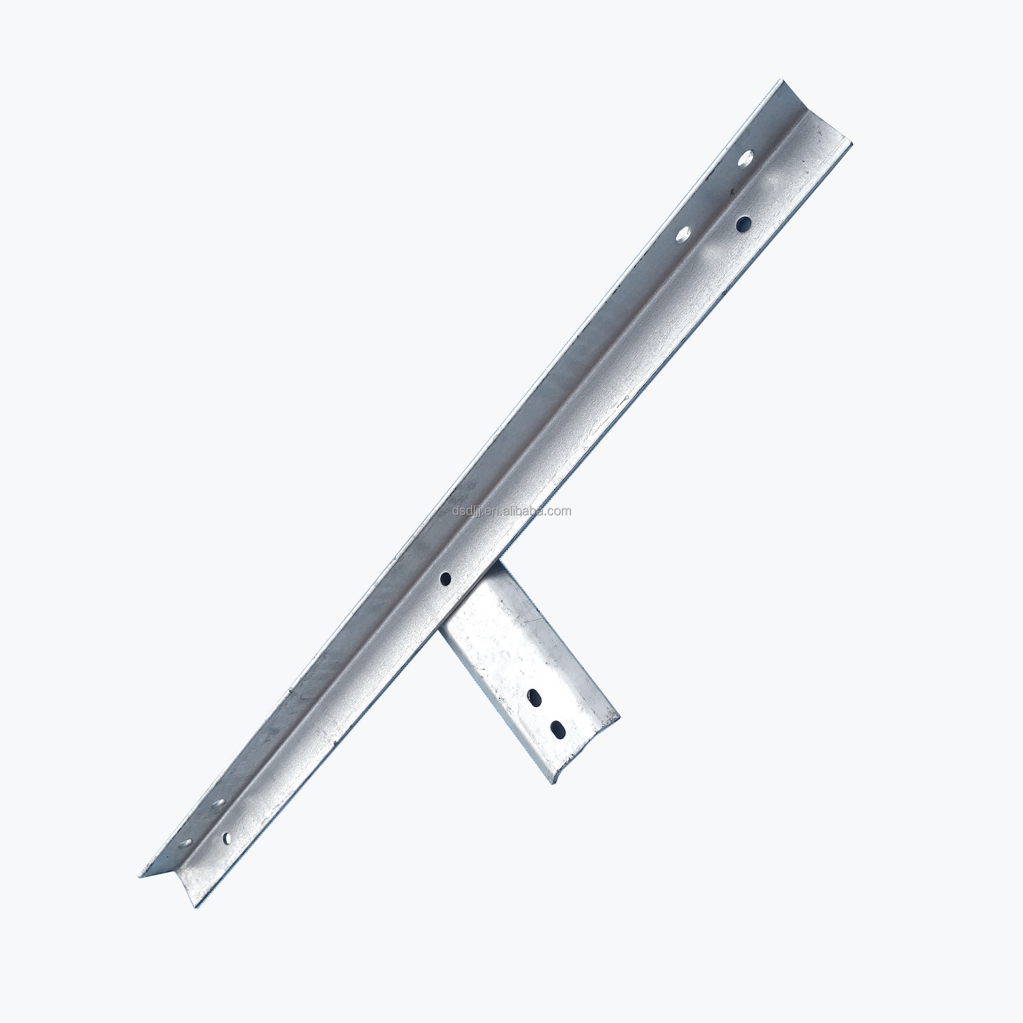 Hot dip Galvanized Electric pole Angle Steel Cross arm nga adunay Support Cross arm nga adunay center mounting plate