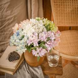 Venta al por mayor de flores artificiales, flores de seda de Hortensia verde blanco, artificiales con tallos para la decoración del hogar de la boda