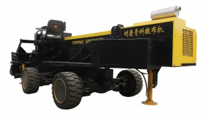 DTS-2.0 Telescopic Boom Emery Topping Spreader