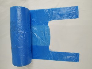 Polythene bags on a roll ideal for groceries, butchers, bakeries & supermarkets