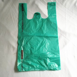 Singlet Bags ຂະ​ຫນາດ​ກາງ​ຂະ​ຫນາດ​ໃຫຍ່ EPI Degradable ສີ​ຂາວ​ສໍາ​ລັບ​ສັບ​ພະ​ສິນ​ຄ້າ​